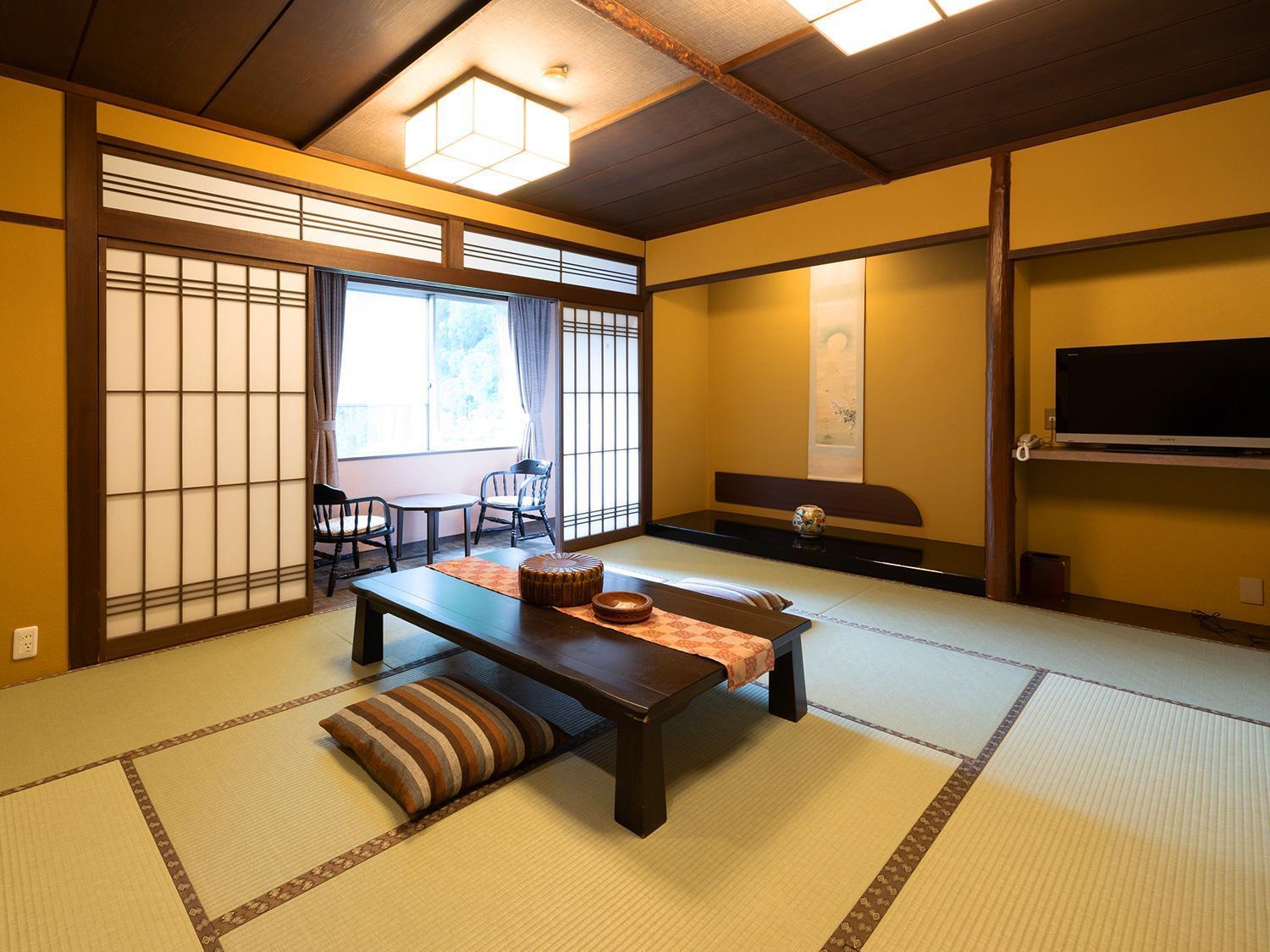 Hakusan Ichirino Kogen Hotel Roan מראה חיצוני תמונה
