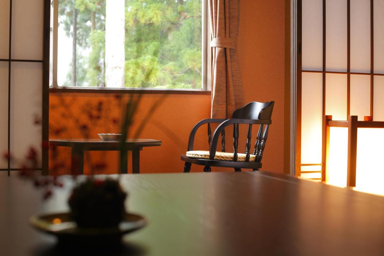 Hakusan Ichirino Kogen Hotel Roan מראה חיצוני תמונה